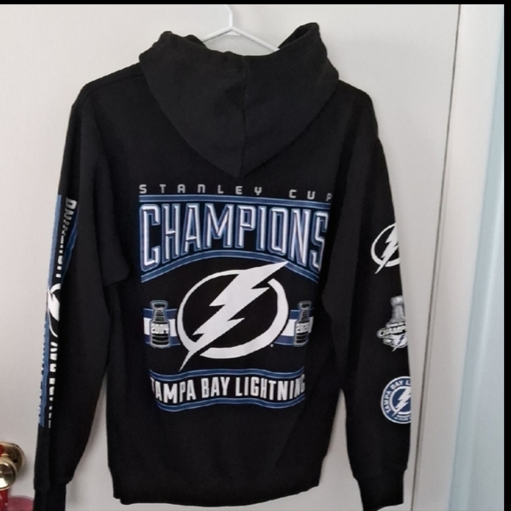 NWOT,NHL,TampaBayLightning,Championship,Unisex,Hockey,HoodySweatshirt🖤🤍💙🖤